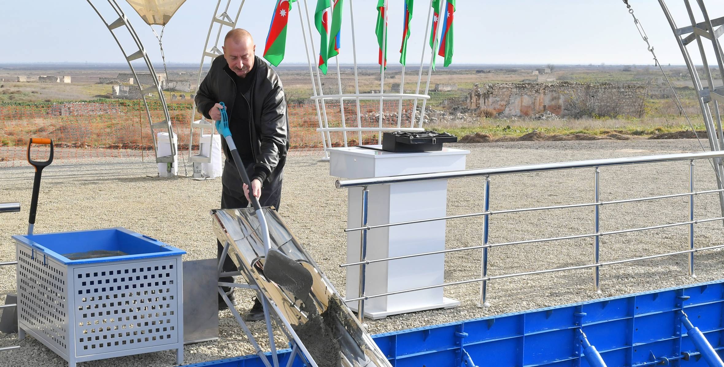 Ilham Aliyev laid the foundation stone for the village of Salahli Kangarli in the Aghdam district